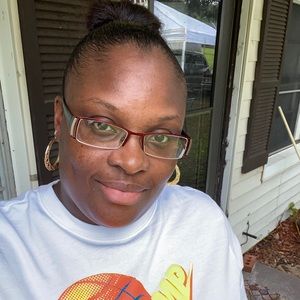 Meet your Posher, Marion